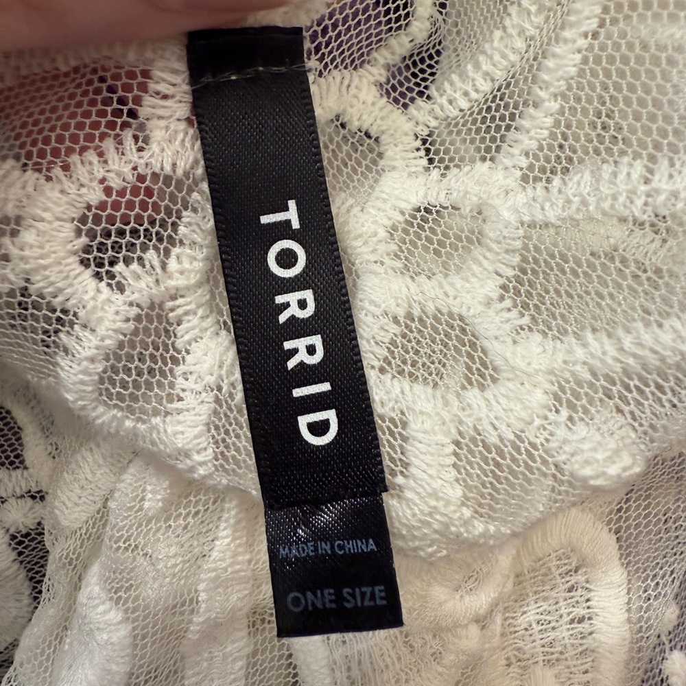 💎Torrid Cream Lace Wrap LAST CHANCE - Picture 5 of 6